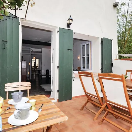 Nyaraló Gorgeous Home In Ceret With House A Mountain View *