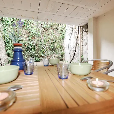 Nyaraló Gorgeous Home In Ceret With House A Mountain View *